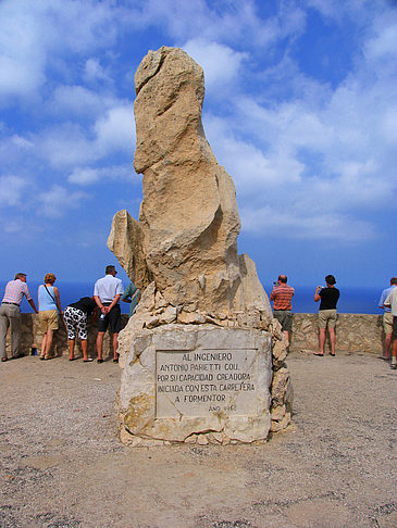 Foto Statue am Aussichtspunkt