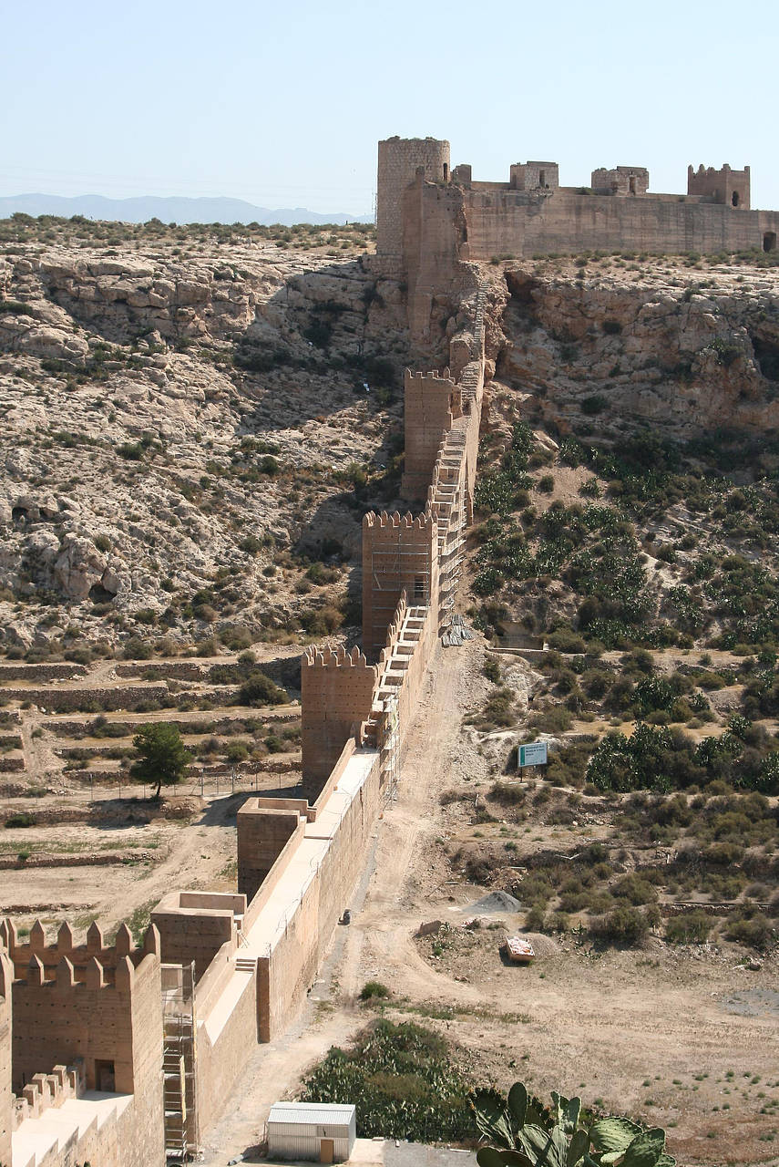  Bild von Citysam  von Spanien Mauerwerk der trutzigen Burg