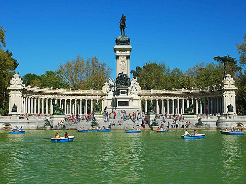 Retiro Park